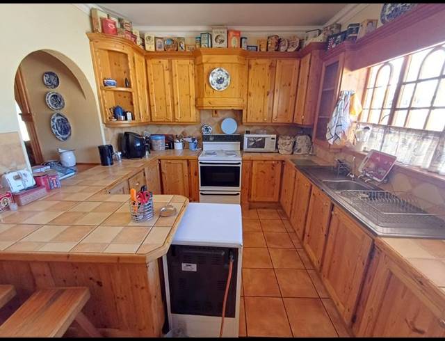 3 BEDROOM HOUSE FOR SALE IN UNITAS PARK